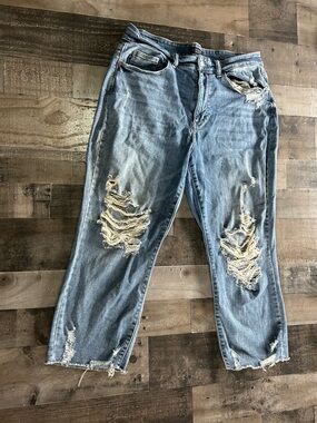 Judy Blue Medium Blue Denim Jeans with Contrast Stitching